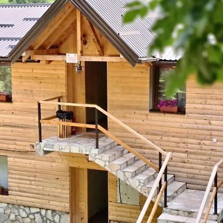 Vucja Gora Hotel ฟอชา ภายนอก รูปภาพ