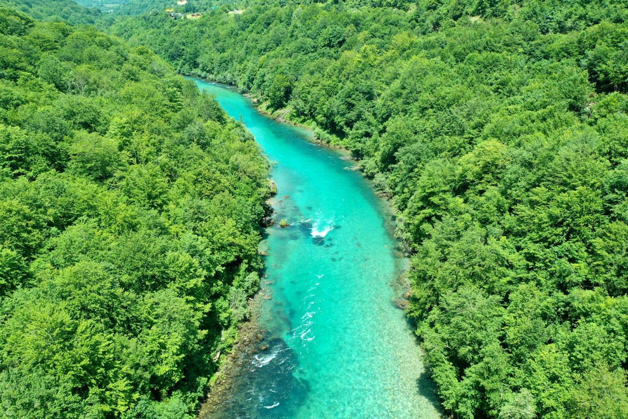 Vucja Gora Hotel ฟอชา ภายนอก รูปภาพ
